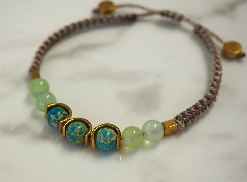 Natural stone beads agate bracelet - สร้อยข้อมือ - เครื่องเพชรพลอย สีเขียว