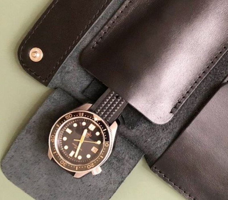 Leather Watch Roll for 2 watches, Leather watch pouch, watch case, watch box - 居家收納/收納盒/儲物盒 - 真皮 多色