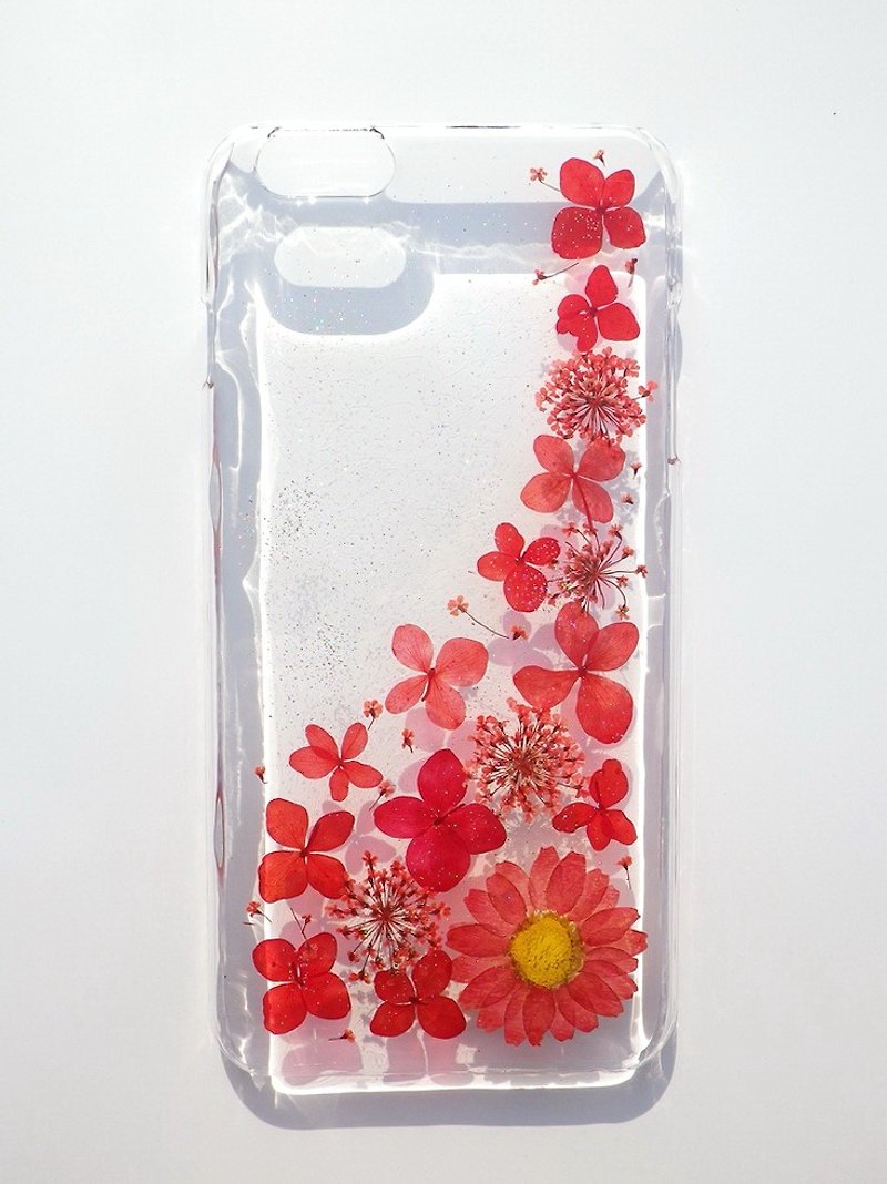 Anny's workshop hand-made pressed flower phone case for iphone 6 plus and iphone 6S plus, romantic red - เคส/ซองมือถือ - พลาสติก สีแดง
