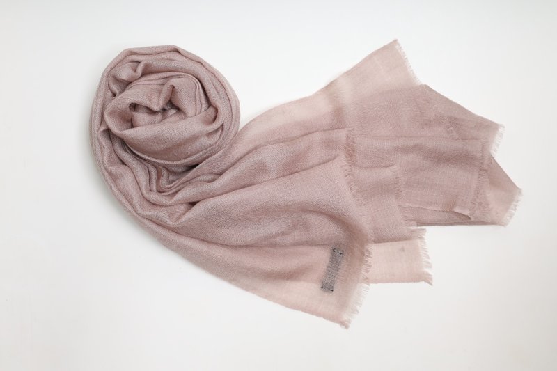 【聖誕禮物】喀什米爾羊絨飄逸戒指絨圍巾披肩淺灰粉氣質快速出貨 - 圍巾/披肩 - 羊毛 粉紅色