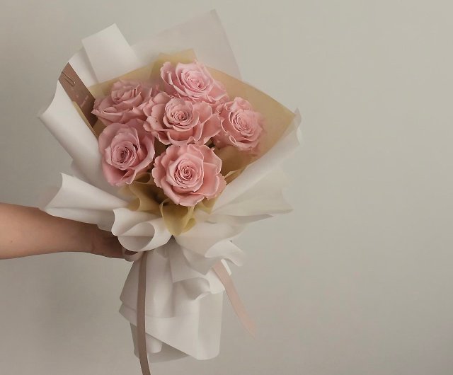 Haizang Design│Eternal Love. Pink flower bouquet / immortal flower - Shop  piratedesign Dried Flowers & Bouquets - Pinkoi