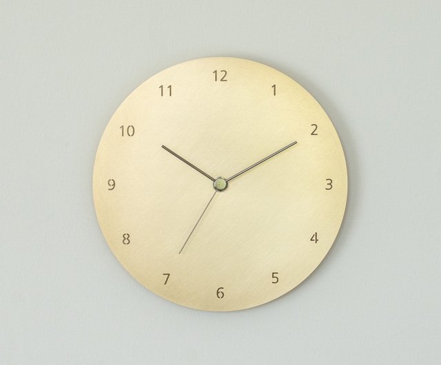 壁掛け時計 タイプ2数字入り / 真鍮 - ショップ KUMIJI 時計 - Pinkoi