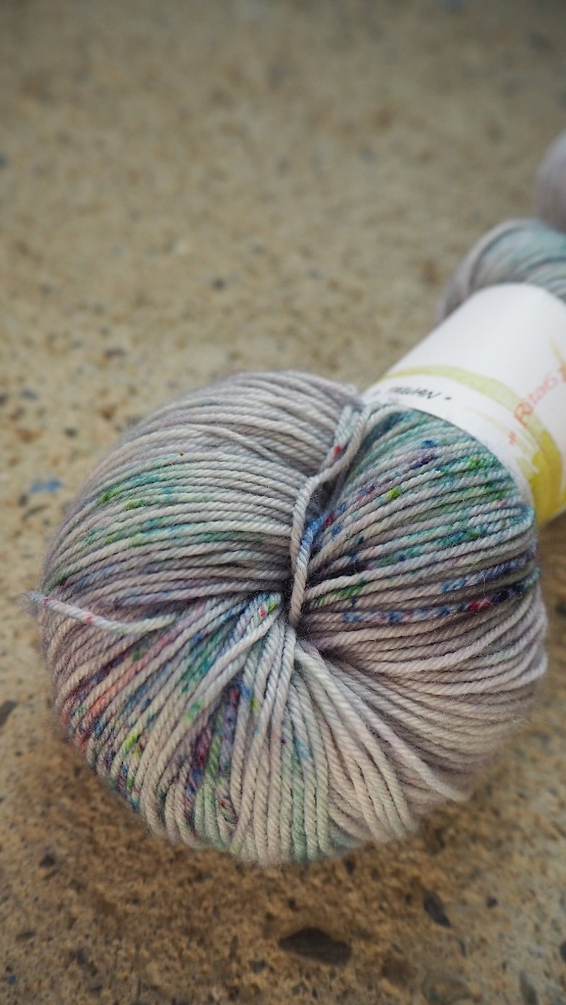 Hand dyed thread. Huguang. (75/25 sock line/4ply) - Knitting, Embroidery, Felted Wool & Sewing - Wool 