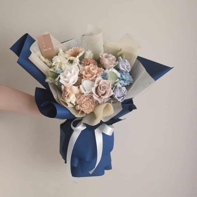 /blue boy/求婚 七夕 男生 開幕花 生日花束 情人節 畢業花 祝賀 - 乾燥花/永生花 - 植物．花 藍色