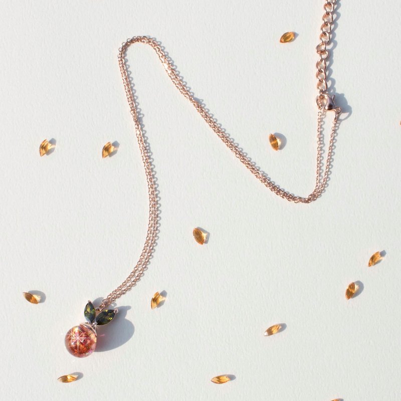 Jeju Tangerine Snowball Necklace - 項鍊 - 玻璃 