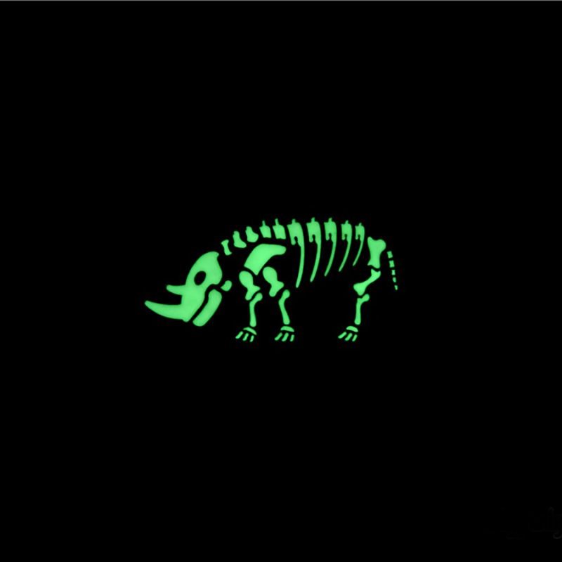 夜光動物徽章－犀牛 Rhino - 徽章/別針 - 其他金屬 