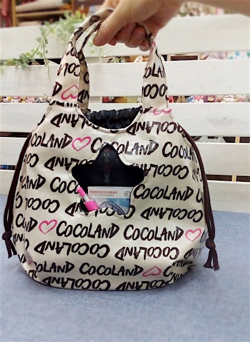 wonderland22 shrinking handbag (stars) - Handbags & Totes - Cotton & Hemp Black