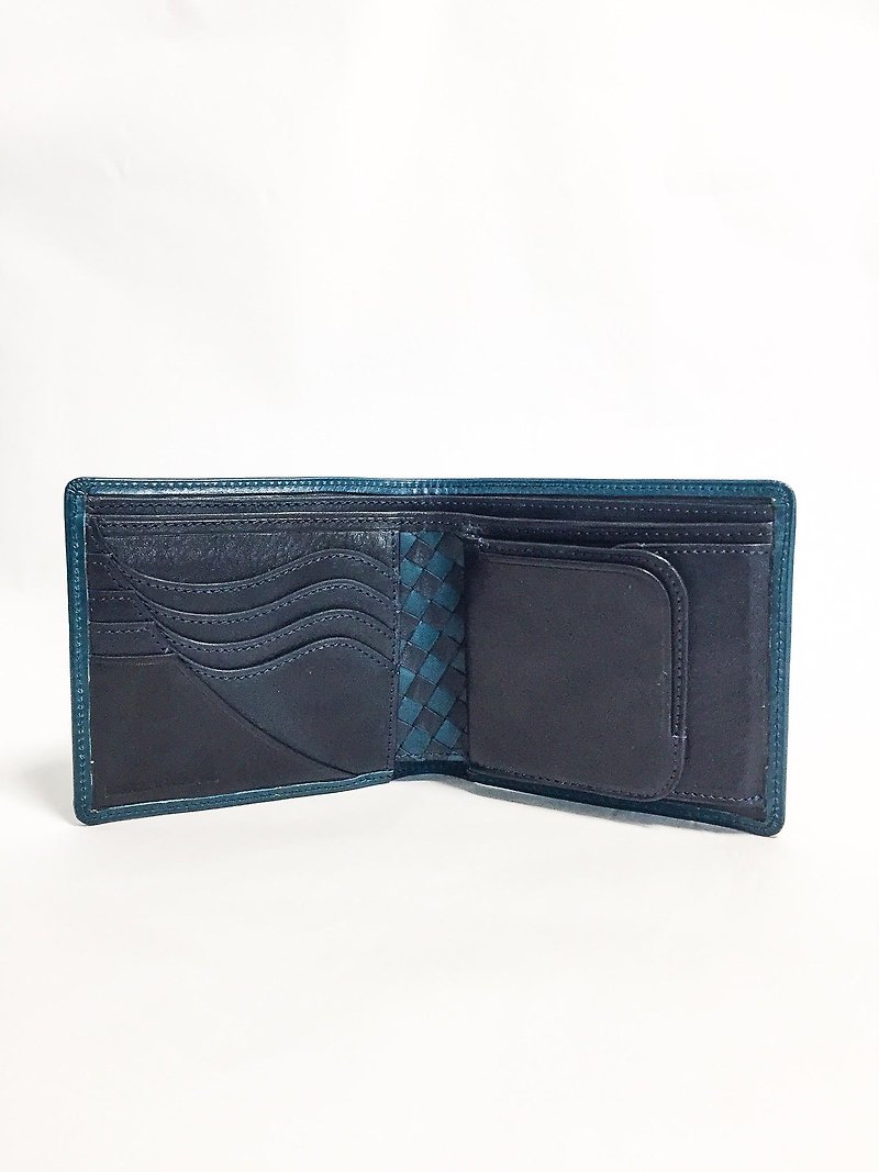 Outside Basic Art Wallet Buttero <navy> × domestic hand massage leather <navy> - กระเป๋าสตางค์ - หนังแท้ สีน้ำเงิน