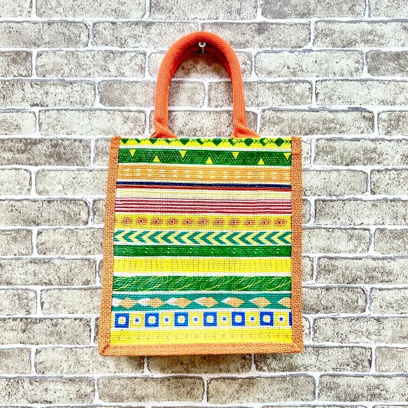 [Handmade Gift] Totem Sunflower – Sunset Orange – Cultural and Creative Style Lifestyle Bag - กระเป๋าถือ - ผ้าฝ้าย/ผ้าลินิน หลากหลายสี