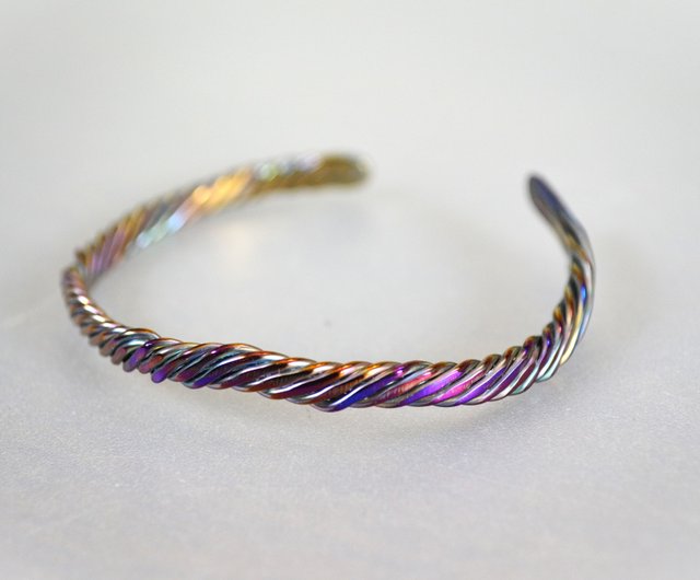 Titanium bangle・SEVEN・チタンワイヤーバングル・捻・内径