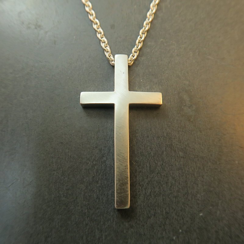 Firm hole punched version - sterling silver cross necklace available in bright/matte finish - สร้อยคอ - โลหะ สีเงิน