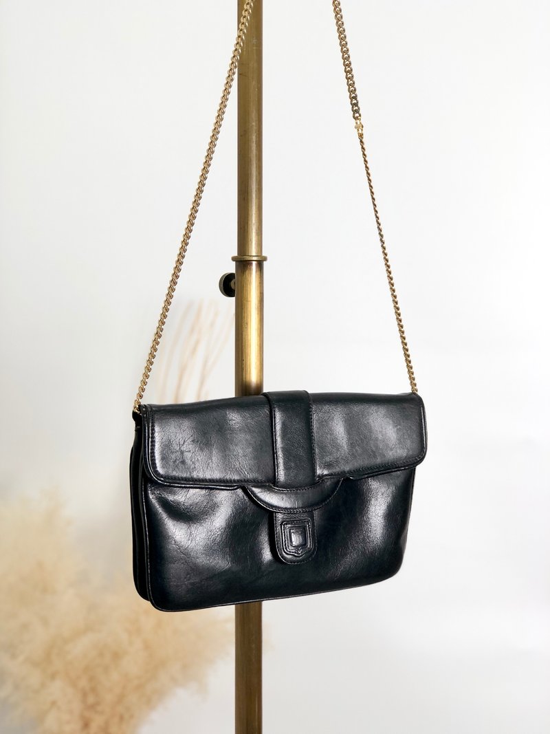 【 日本直送　名牌中古包 】CELINE セリーヌ ショルダーバッグ ブラック ブラゾン型押し レザー チェーン vintage ヴィンテージ  cuir2f - 側背包/斜背包 - 真皮 黑色