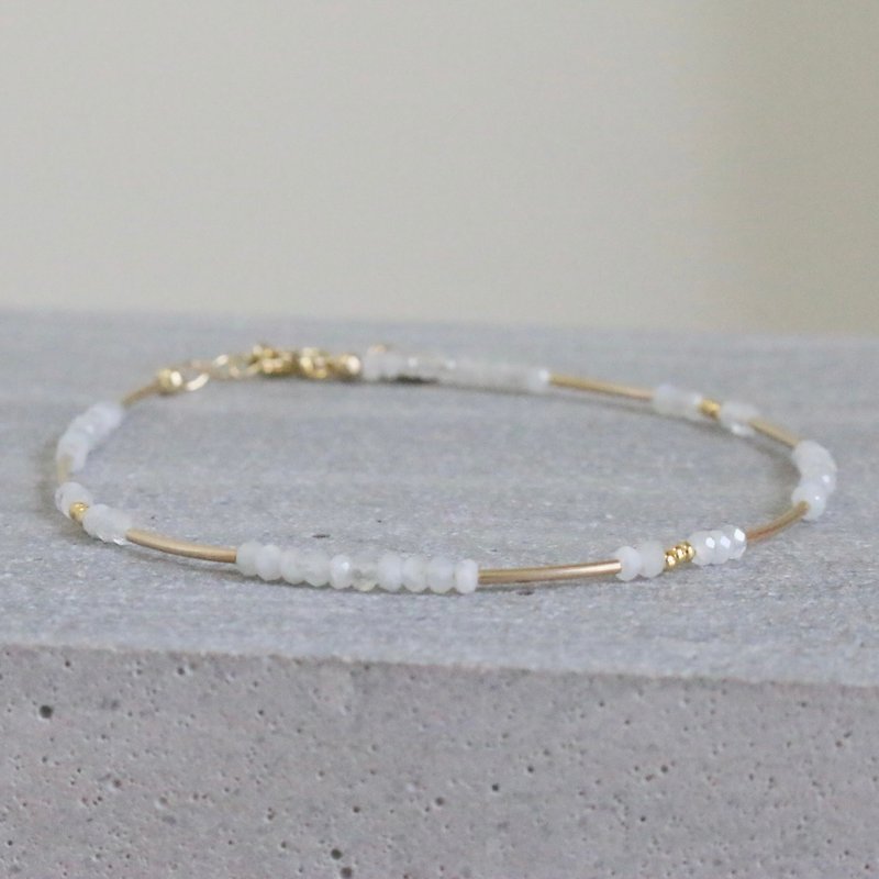 Bracelet Moonstone Natural Stone-White Peacock- - Bracelets - Gemstone White