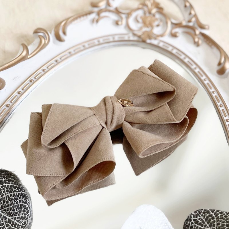 Korean velvet bow hairpin scrunchie ring grabber hair comb banana clip shark clip side clip ponytail - Hair Accessories - Other Materials Khaki