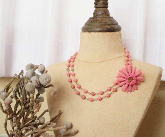 Gerbera Brooch and Czech Bead Double Necklace Demiparure Pink