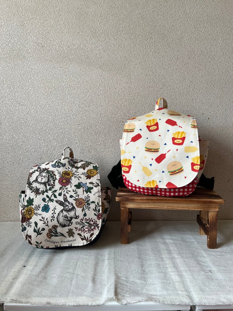 Patchwork. Handmade - children's backpack - กระเป๋าสะพาย - ผ้าฝ้าย/ผ้าลินิน หลากหลายสี