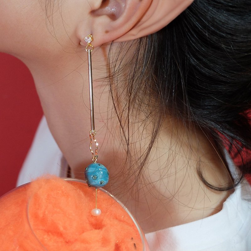 Pearl Earrings & Clip-ons Green - Magic Ball universe planet freshwater pearl earrings ear clip Single wearing earrings Stone strange interesting