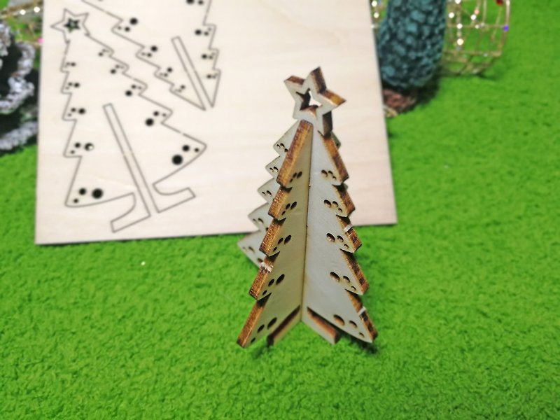 Christmas Tree Wooden Christmas Greeting Card - การ์ด/โปสการ์ด - ไม้ สีนำ้ตาล