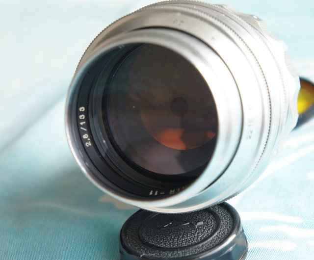 長焦点 TAIR-11 133mm F/2.8 レンズ 古い M39 Zenit カメラ用 - ショップ ussrvintagecameras カメラ  - Pinkoi