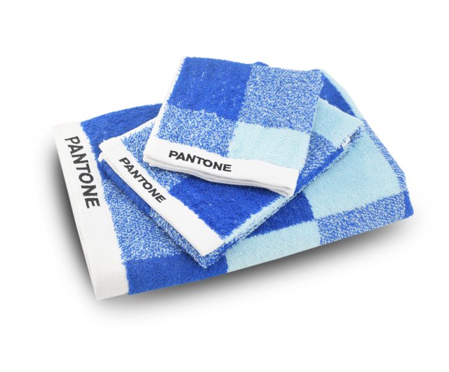 Pantone towels online