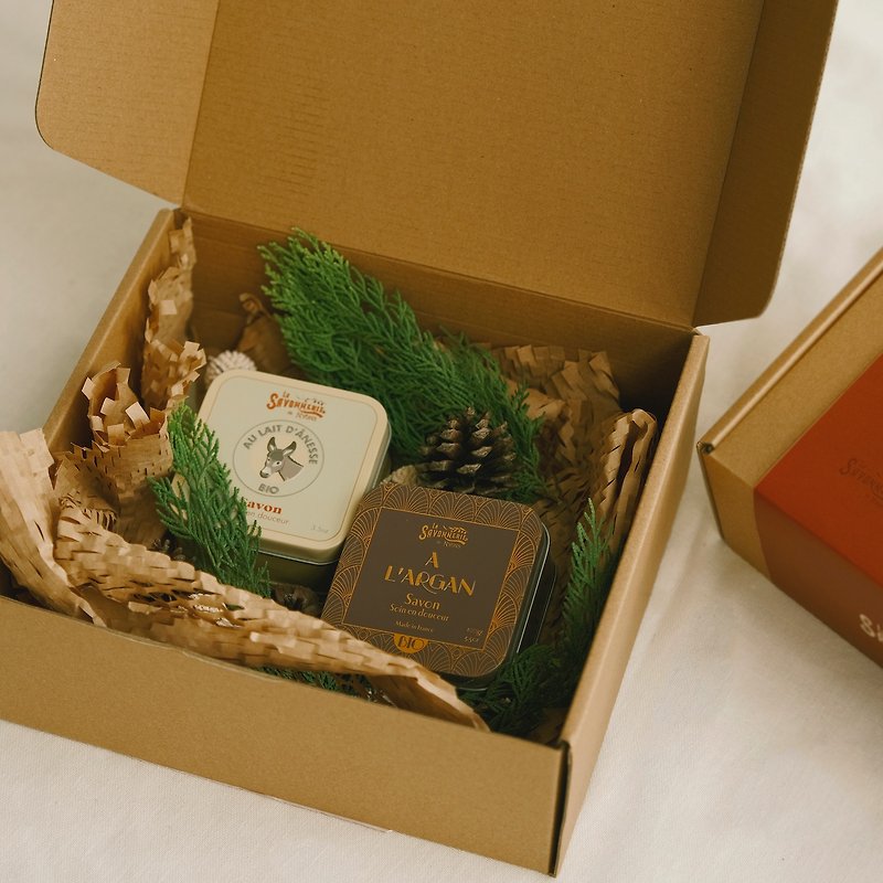 【Christmas Gift Box】Organic Series Maintenance Soap 1+1丨Christmas Heartwarming Limited - Soap - Other Materials White