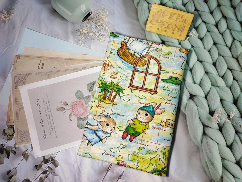 彩色噴墨系列-水藍小飛俠兔防撥水牛津布款布書套-布書衣A5/25K - 書衣/書套 - 棉．麻 