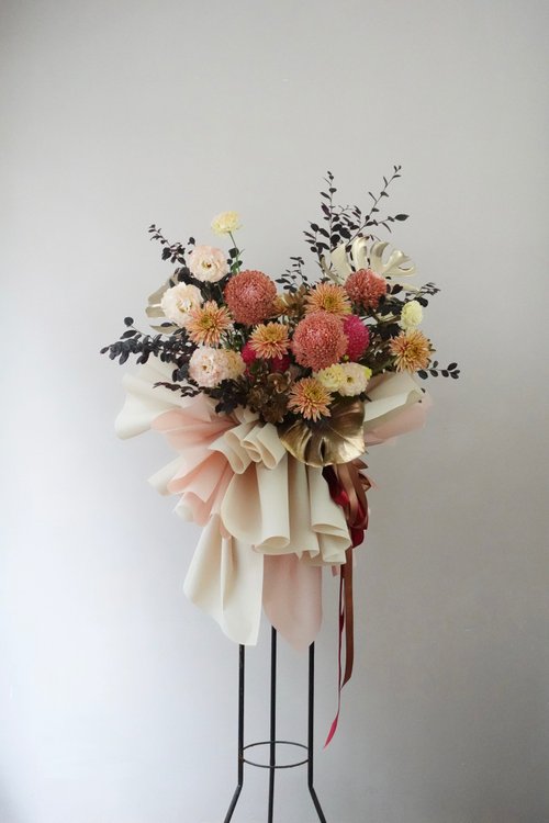 薇思花藝｜The day with flowers 開業花 榮升花禮 開幕花籃 祝賀花籃 客製花籃 高架花籃