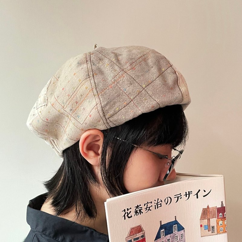 Japanese retro beret/dyed fabric/white color/Christmas gift - หมวก - ผ้าฝ้าย/ผ้าลินิน ขาว