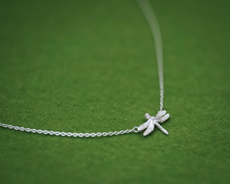 Dragonfly necklace - Platinum - Japanese jewelry - Solid platinum - สร้อยคอ - เครื่องประดับ สีเงิน