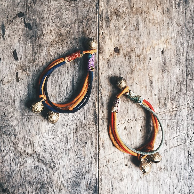 Omake Gubu bell ring left Figure 5 - Bracelets - Cotton & Hemp Multicolor