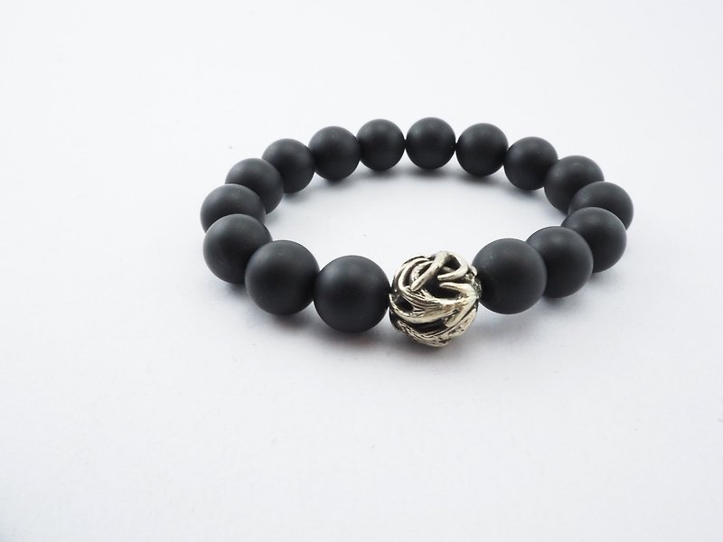Horn bead 12 mm.matte black agate stone bracelet in brass ,men jewelry  - 手鍊/手環 - 其他金屬 銀色
