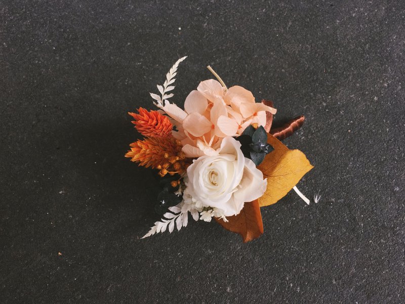 Dry flower without flower corsage - Dried Flowers & Bouquets - Plants & Flowers 