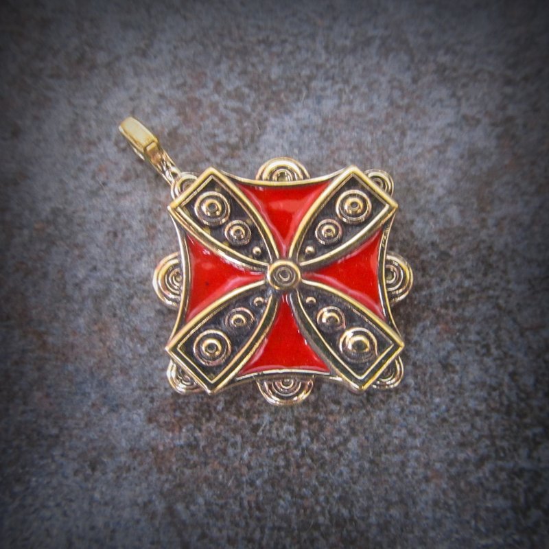 Handmade Red enamelled Maltese cross,Hospitallers brass Cross necklace pendant - พวงกุญแจ - ทองแดงทองเหลือง สีแดง