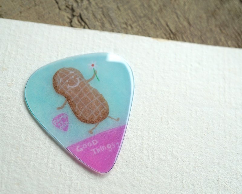 Sold out out of print FaMa's Pick guitar shrapnel Good thing Peanuts - Guitar Accessories - Resin Brown