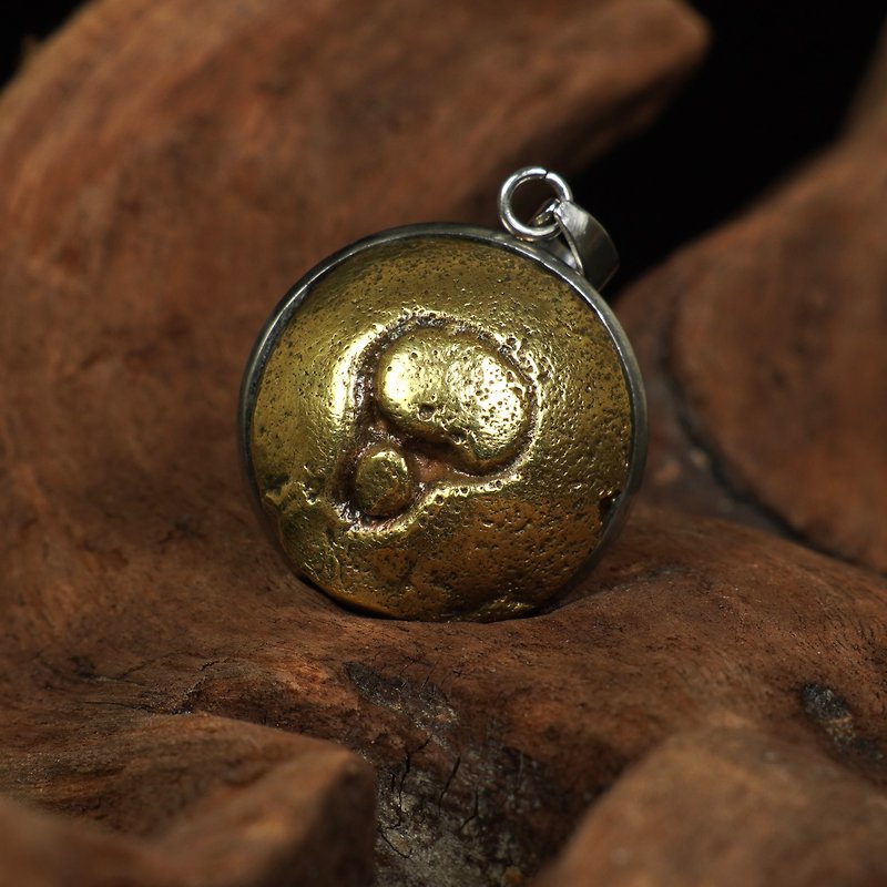 緬甸達隆咒珠-帶眼圖騰-銅合金-底寬2公分 - 其他 - 其他材質 