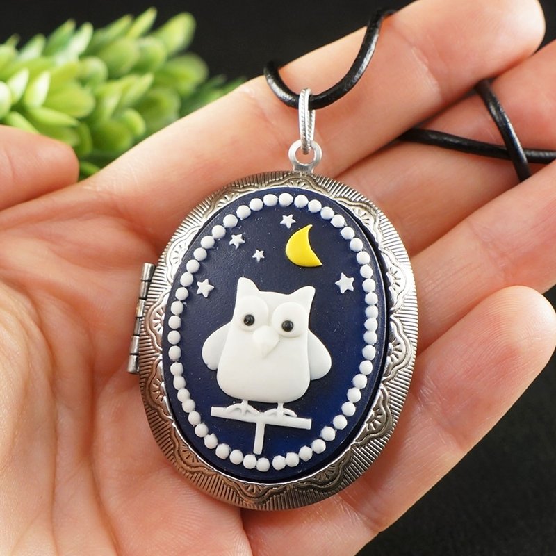 Owl Necklace Cute White Owl Cameo Oval Photo Locket Pendant Necklace Jewelry - 項鍊 - 其他材質 白色
