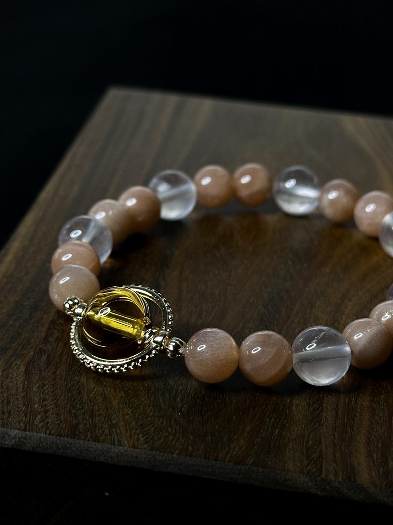 Lénzia Custom Fragrance Core Bracelet – Dawn's Warm Whisper - Bracelets - Crystal 