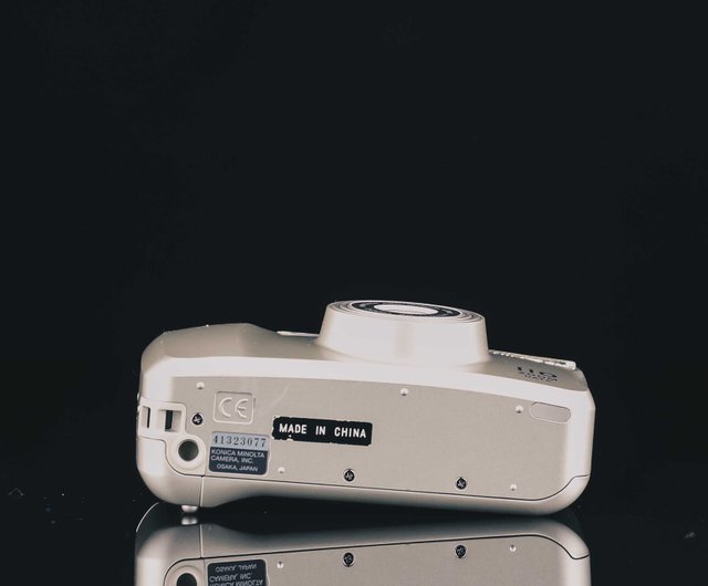 【美品】ミノルタMinolta Zoom 110 Date説明書・箱・新品電池付 ミノルタ 110 ズーム デイト #3077 #135 フィルムカメラ