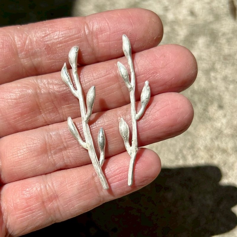 【Plant 系列】#a388 銀柳耳環-金工手作銀飾 - 耳環/耳夾/耳骨夾 - 銀 銀色