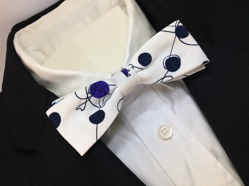 dots with drawing bowtie / rakugaki dots butterfly square - Bow Ties & Ascots - Polyester White