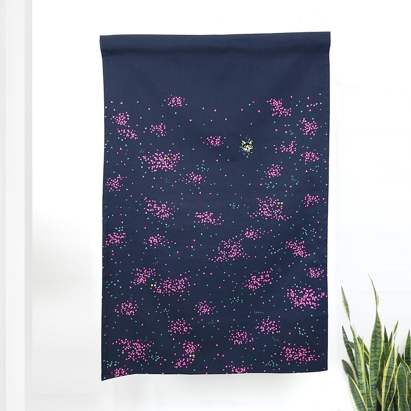 Hanging Cloth Painting-Flower Cat - Wall Décor - Cotton & Hemp Blue