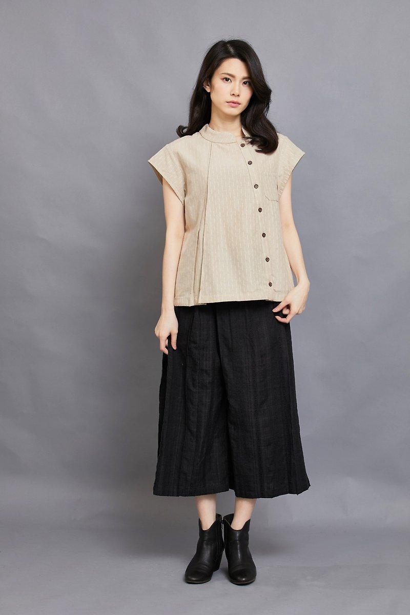 Bamboo Short Sleeve Shirt_Vanilla Milkshake_Fair Trade - เสื้อเชิ้ตผู้หญิง - ผ้าฝ้าย/ผ้าลินิน สีกากี