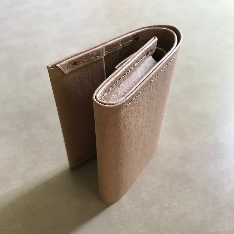 -Washed change short clip / original camel* vegetarian paper leather - Wallets - Paper Khaki