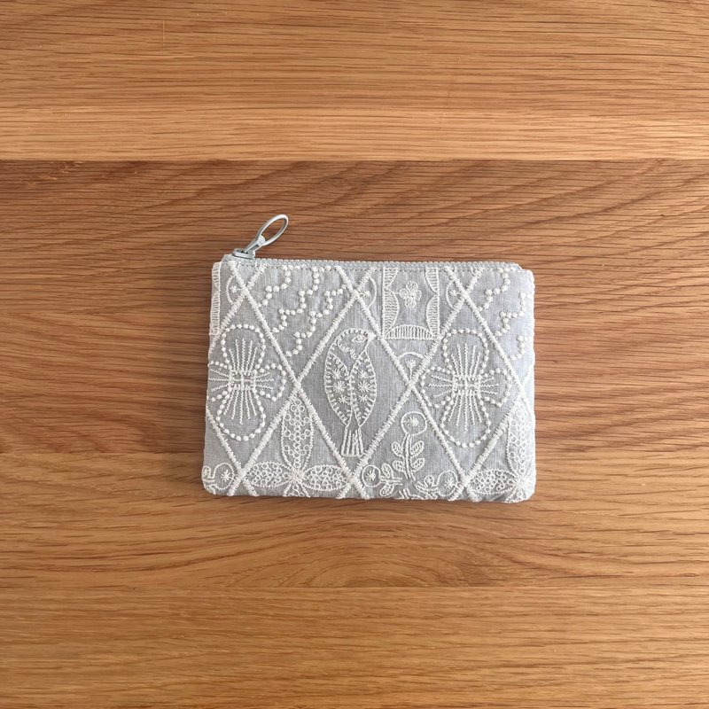 mina perhonen symphony　収納包　ハンドメイド　ミニポーチ　人気柄　グレー　人気カラー - 化妝包/收納袋 - 棉．麻 灰色