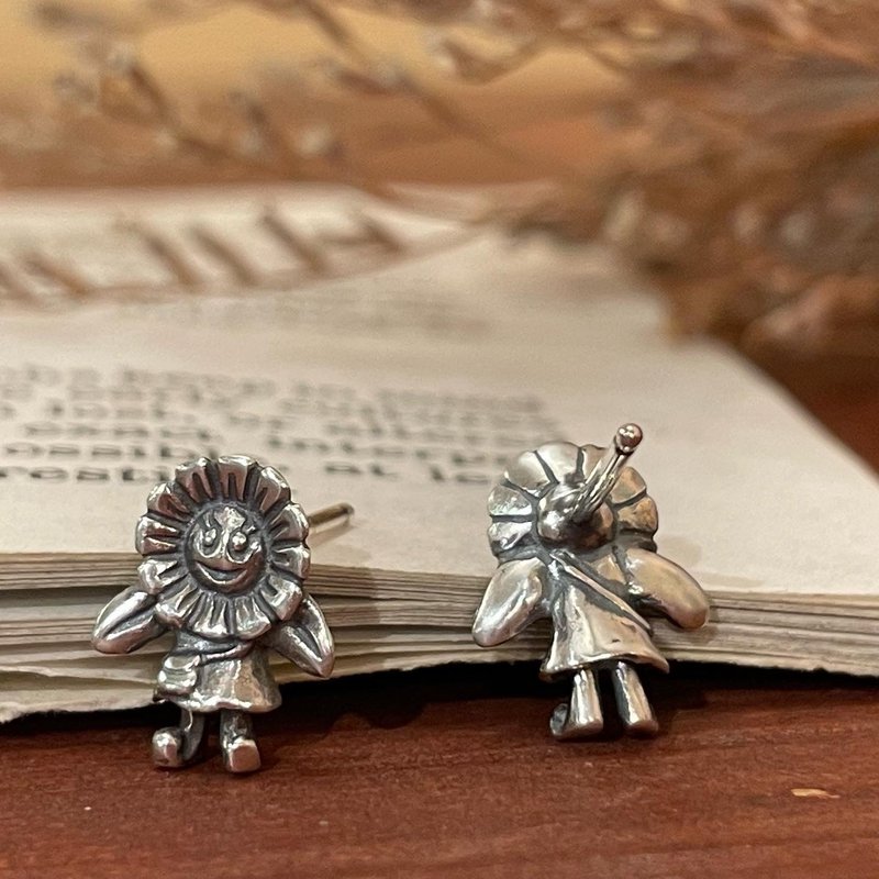 Little Flower Girl Hana-chan Earrings Set of 2 - Earrings & Clip-ons - Sterling Silver Silver