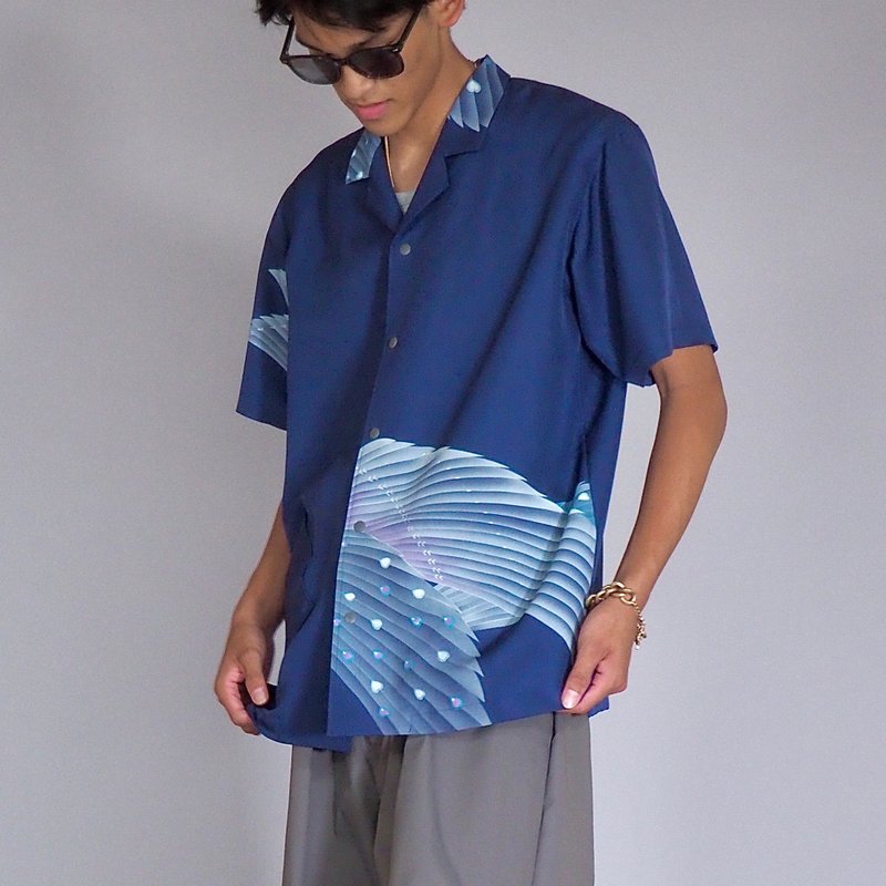 【日本製造】復古絲綢和服翻版、男士襯衫 M、半袖、按扣 - 男襯衫/休閒襯衫 - 絲．絹 藍色