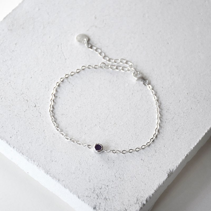 Simple Purple Natural Amethyst with 925 silver Bracelet, Custom letter initials - สร้อยข้อมือ - เครื่องเพชรพลอย สีม่วง
