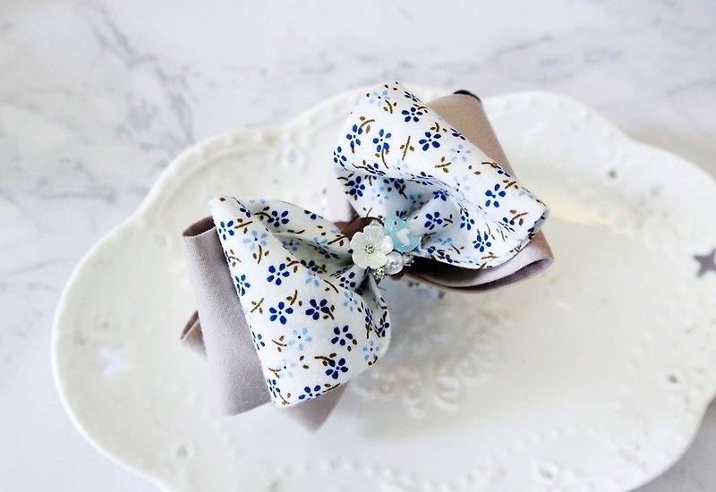 Elegant and elegant small orchid bow banana clip - เครื่องประดับผม - ผ้าฝ้าย/ผ้าลินิน สีน้ำเงิน