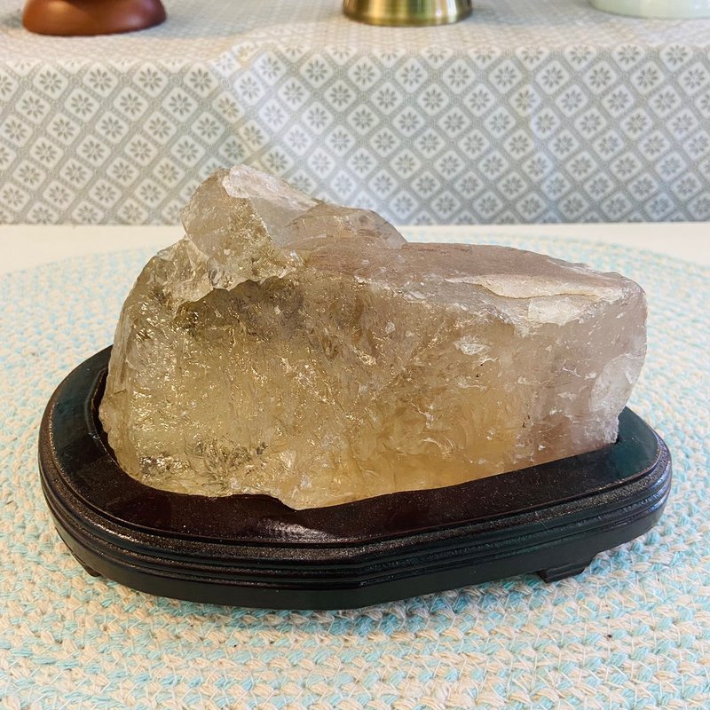 茶黃水晶  雙功效 招財 偏財運 意外之財 A136 - 擺飾/家飾品 - 水晶 