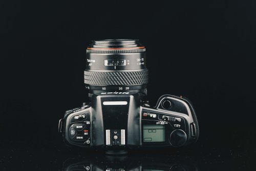 Nikon F90 一眼レフフィルムカメラ　28-70mmレンズ　セット Nikon ニコン F90X + AF 28-70mm F3.5-4.5D フィルム一眼レフ